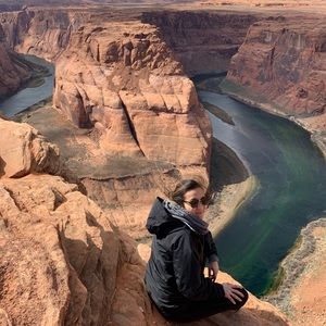 Meet your Posher, Alisa